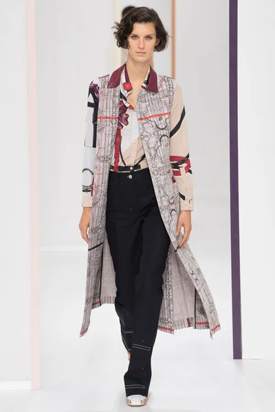 Look 42